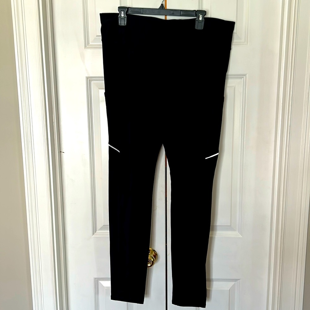 Xersion Black Leggings